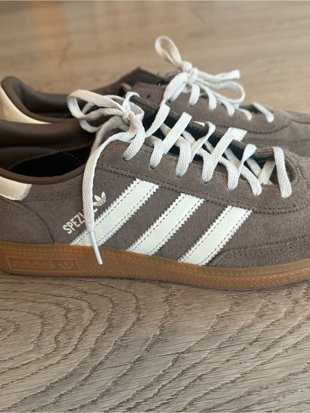 adidas  Handball Spezial Suede Sneakers in earth strata with Gum Sole